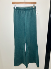 Load image into Gallery viewer, Out From Under Athletic Pants Size Small

