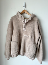 Load image into Gallery viewer, Ultra Flirt Sweater Size Extra Large
