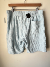 Load image into Gallery viewer, Teddy Fresh Shorts Size Large
