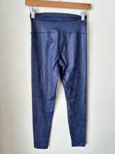 Load image into Gallery viewer, Offline Athletic Pants Size Medium
