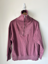 Load image into Gallery viewer, Aerie Sweatshirt Size Extra Small
