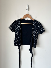Load image into Gallery viewer, Brandy Melville Short Sleeve Top Size Small
