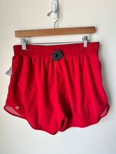 Load image into Gallery viewer, Lulu Lemon Athletic Shorts Size 7/8
