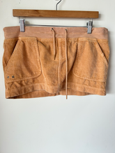 Load image into Gallery viewer, Bdg Short Skirt Size Medium
