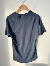 Load image into Gallery viewer, Gym Shark Athletic Top Size Medium
