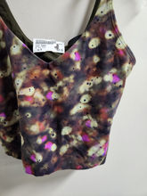 Load image into Gallery viewer, Lulu Lemon Athletic Top Size Medium
