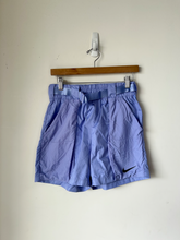 Load image into Gallery viewer, Nike Athletic Shorts Size Small
