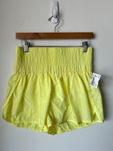 Load image into Gallery viewer, Free People Athletic Shorts Size Large
