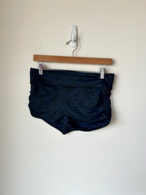 Load image into Gallery viewer, Athleta Athletic Shorts Size Small
