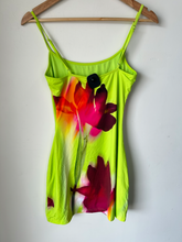 Load image into Gallery viewer, White Fox Dress Size Small
