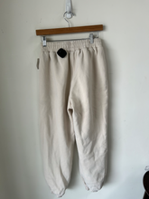 Load image into Gallery viewer, Comfrt Athletic Pants Size Small
