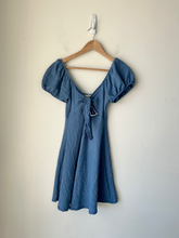 Load image into Gallery viewer, Jessica Simpson Dress Size Small
