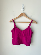 Load image into Gallery viewer, Lulu Lemon Athletic Top Size Medium
