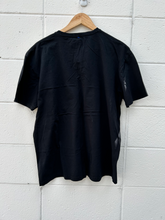 Load image into Gallery viewer, Fanatics T-shirt Size Extra Large
