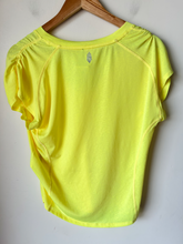 Load image into Gallery viewer, Free People Movement Athletic Top Size Extra Large
