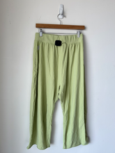 Load image into Gallery viewer, Free People Athletic Pants Size Small
