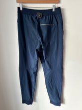 Load image into Gallery viewer, Lulu Lemon Athletic Pants Size Medium
