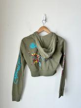 Load image into Gallery viewer, Ed Hardy Sweatshirt Size Medium
