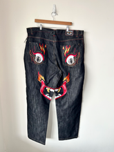 Load image into Gallery viewer, Evolution Denim Size 42
