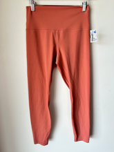 Load image into Gallery viewer, Lululemon Athletic Pants Size Medium
