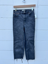 Load image into Gallery viewer, Abercrombie &amp; Fitch Pants Size 2 (26)
