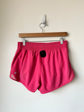 Load image into Gallery viewer, Lululemon Athletic Shorts Size Small
