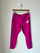 Load image into Gallery viewer, Lulu Lemon Athletic Pants Size Large
