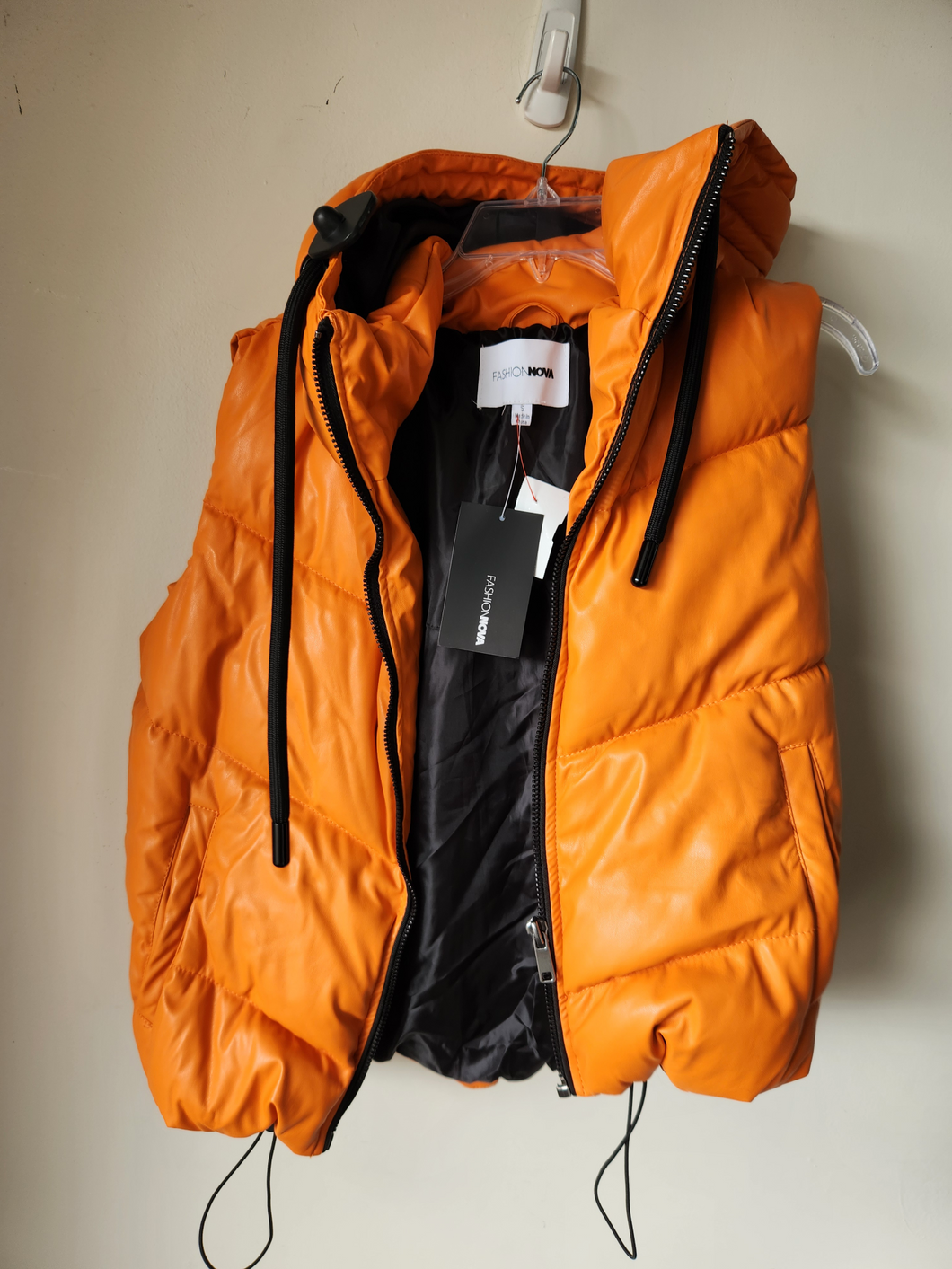 Fashion Nova Heavy Outerwear Size Small