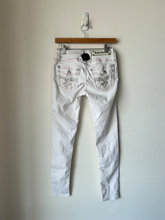 Load image into Gallery viewer, Rock Revival Pants Size 3/4 (27)
