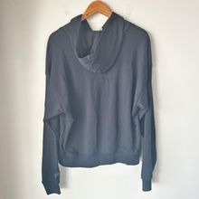 Load image into Gallery viewer, Fabletics Sweatshirt Size Extra Large
