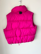 Load image into Gallery viewer, Old Navy Outerwear Size Extra Large
