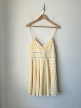 Load image into Gallery viewer, Altar'd State Dress Size Extra Large
