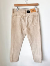 Load image into Gallery viewer, Bdg Pants Size 30
