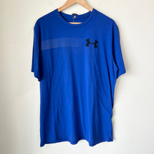 Load image into Gallery viewer, Under Armour T-shirt Size Extra Large
